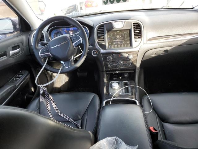 Photo 8 from auction – 2015 CHRYSLER 300 LIMITE with VIN 2C3CCAAG5FH932001