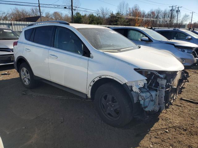 Photo 4 from auction – 2015 TOYOTA RAV4 LE with VIN 2T3BFREV7FW272548