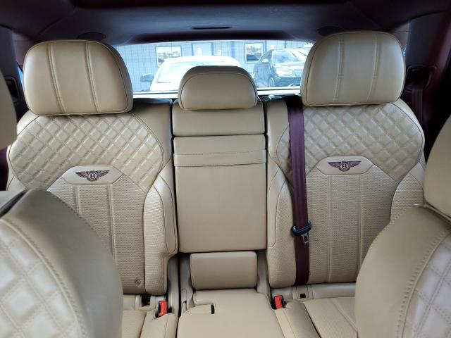 Photo 10 from auction – 2021 BENTLEY BENTAYGA with VIN SJAAM2ZV4MC033785