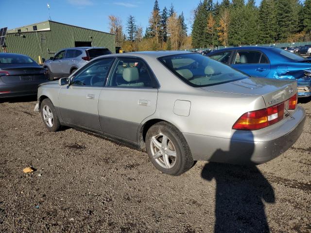 Photo 2 from auction – 1998 LEXUS ES 300 with VIN JT8BF28G7W0135973
