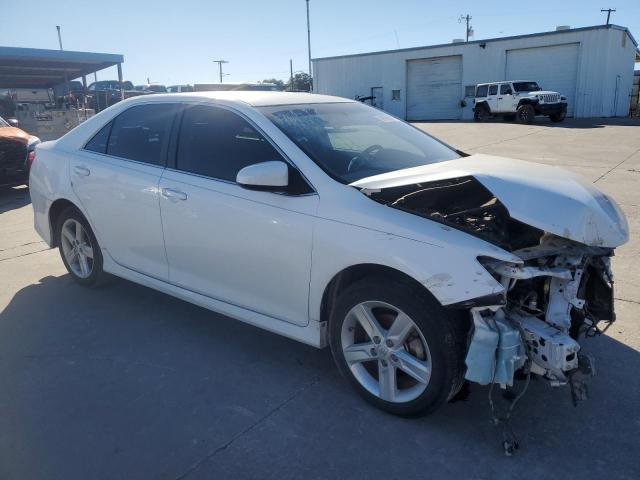 Photo 4 from auction – 2014 TOYOTA CAMRY L with VIN 4T1BF1FK9EU755228