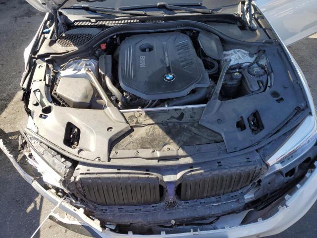 Photo 11 from auction – 2017 BMW 540 I with VIN WBAJE5C33HG477742