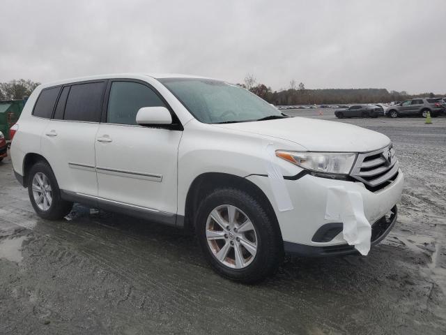 Photo 4 from auction – 2013 TOYOTA HIGHLANDER with VIN 5TDBK3EH6DS237825