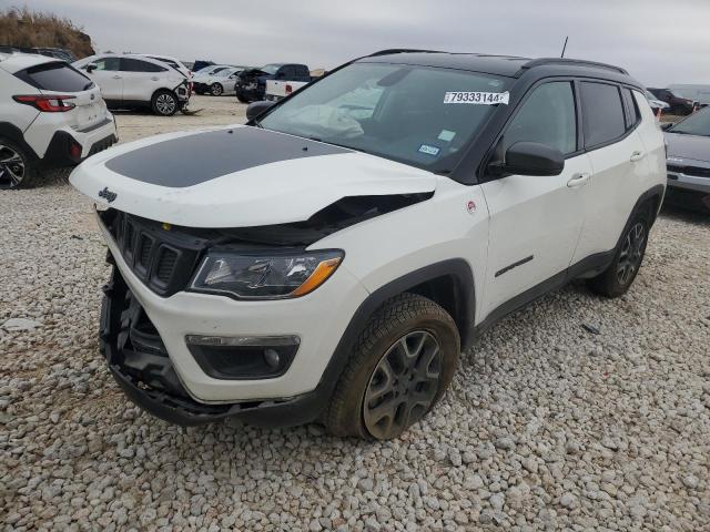 JEEP COMPASS TR 2019 with VIN 3C4NJDDB8KT733554 - Photo from auction