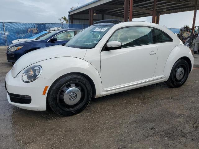 VOLKSWAGEN BEETLE 2012 with VIN 3VWHP7AT0CM651997 - Photo from auction