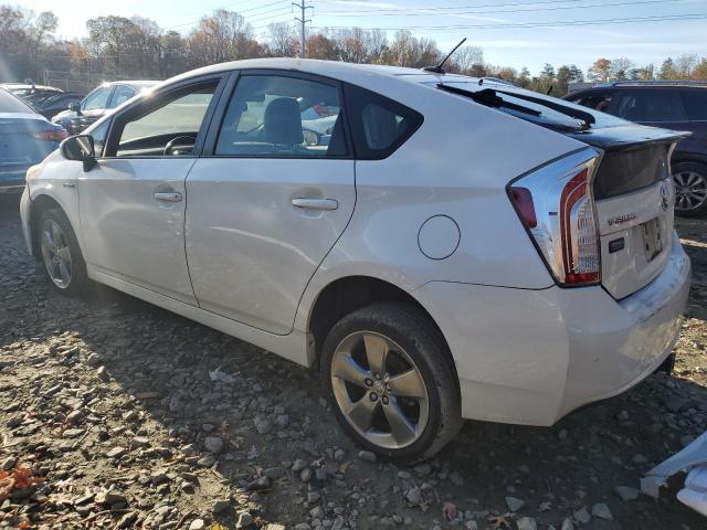Photo 2 from auction – 2013 TOYOTA PRIUS with VIN JTDKN3DU7D5570661