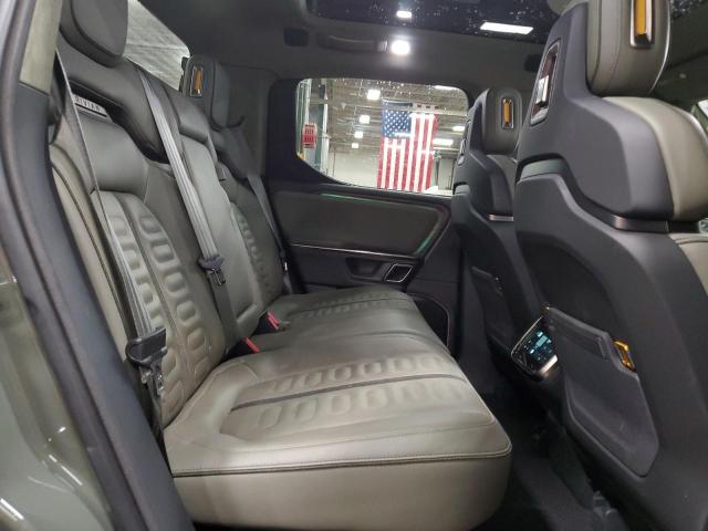 Photo 10 from auction – 2022 RIVIAN R1T LAUNCH with VIN 7FCTGAAL8NN005071
