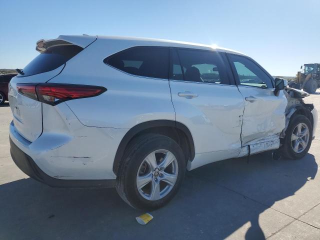 Photo 3 from auction – 2022 TOYOTA HIGHLANDER with VIN 5TDCZRAH2NS117305
