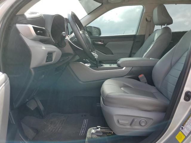 Photo 7 from auction – 2023 TOYOTA HIGHLANDER with VIN 5TDKDRAH9PS518430