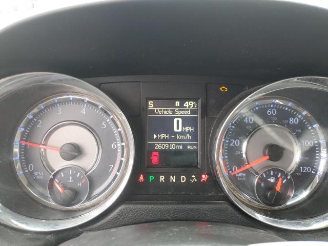 Photo 9 from auction – 2016 CHRYSLER TOWN & COU with VIN 2C4RC1CG6GR174832