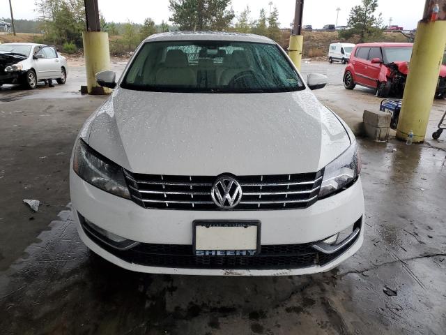 Photo 5 from auction – 2014 VOLKSWAGEN PASSAT SEL with VIN 1VWCN7A37EC022127