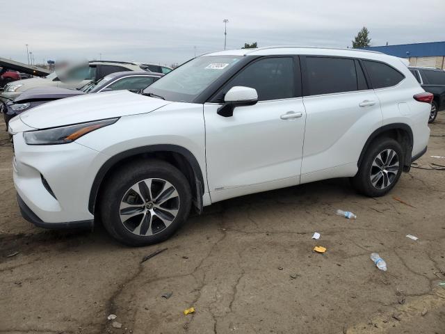 TOYOTA HIGHLANDER 2022 with VIN 5TDGBRCH7NS540786 - Photo from auction