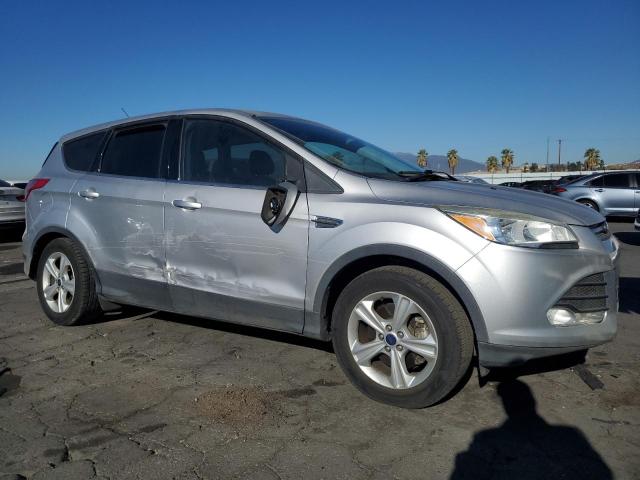 Photo 4 from auction – 2016 FORD ESCAPE SE with VIN 1FMCU9GX6GUB76168