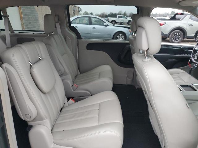 Photo 11 from auction – 2012 CHRYSLER TOWN & COU with VIN 2C4RC1CGXCR245590