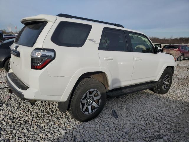 Photo 3 from auction – 2020 TOYOTA 4RUNNER SR with VIN JTEBU5JR3L5761616