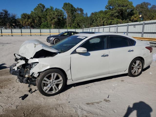NISSAN ALTIMA 3.5 2013 with VIN 1N4BL3AP7DN444973 - Photo from auction