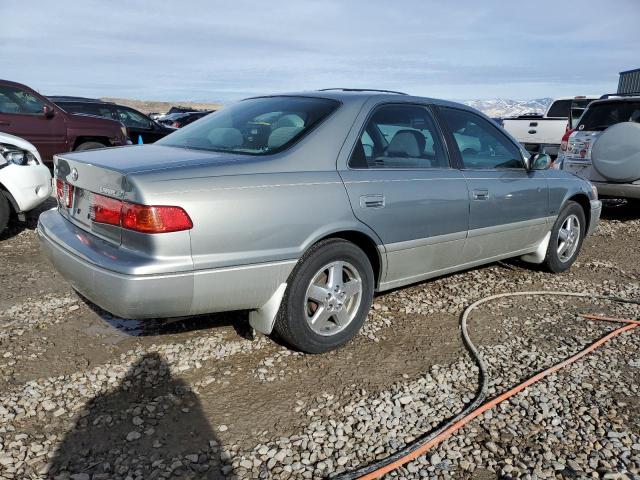 Photo 3 from auction – 2001 TOYOTA CAMRY CE with VIN JT2BG22K810574404