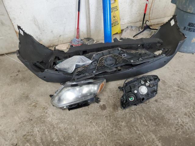 Photo 13 from auction – 2014 NISSAN ROGUE S with VIN 5N1AT2MT3EC871326
