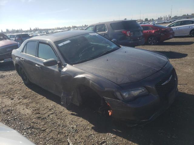 Photo 4 from auction – 2016 CHRYSLER 300 S with VIN 2C3CCABG8GH329026