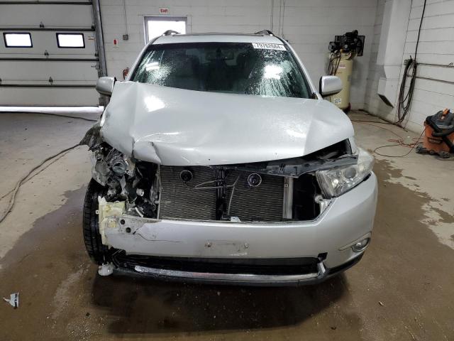 Photo 5 from auction – 2012 TOYOTA HIGHLANDER with VIN 5TDBK3EH0CS152400