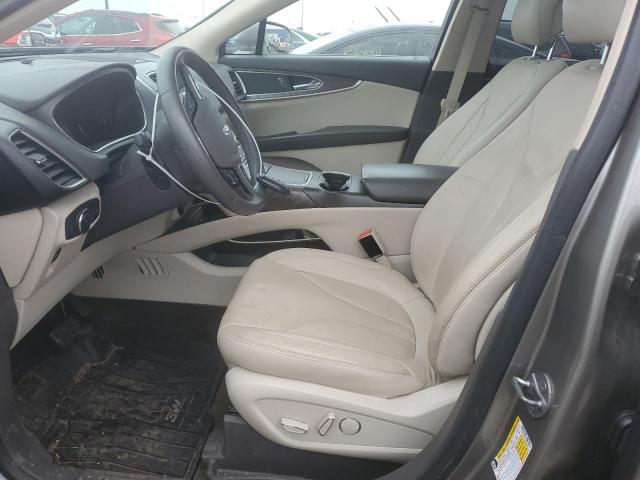 Photo 7 from auction – 2016 LINCOLN MKX RESERV with VIN 2LMTJ8LR6GBL52091
