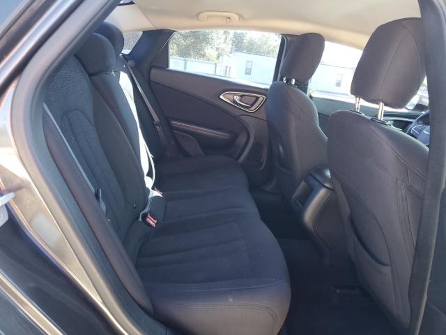 Photo 10 from auction – 2015 CHRYSLER 200 LIMITE with VIN 1C3CCCAB0FN652090