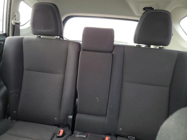 Photo 10 from auction – 2017 TOYOTA RAV4 XLE with VIN JTMRFREV8HD200837
