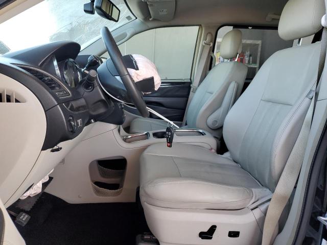 Photo 7 from auction – 2013 CHRYSLER TOWN & COU with VIN 2C4RC1CG1DR684856