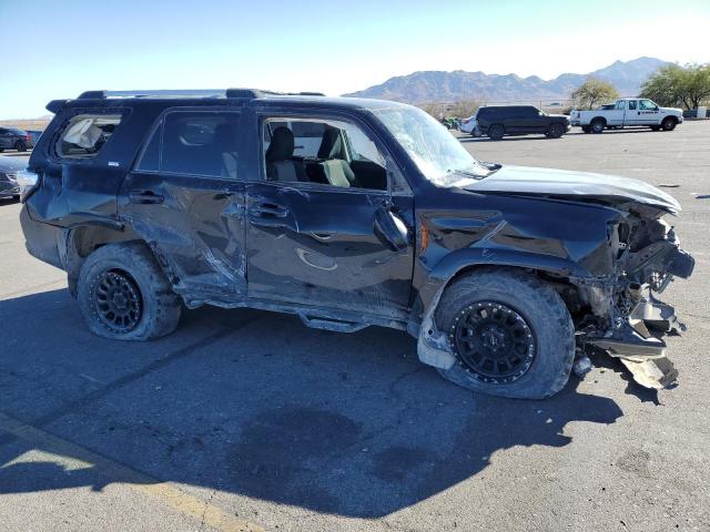 Photo 4 from auction – 2020 TOYOTA 4RUNNER SR with VIN JTEBU5JR8L5760607