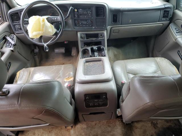 Photo 8 from auction – 2004 CHEVROLET SUBURBAN K with VIN 3GNFK16Z84G112554