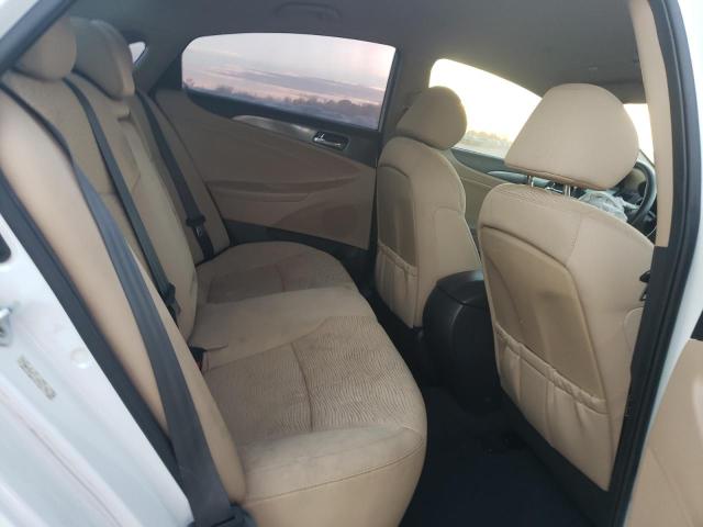 Photo 10 from auction – 2015 HYUNDAI SONATA HYB with VIN KMHEC4A45FA119182
