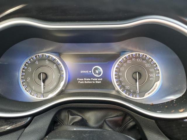 Photo 9 from auction – 2016 CHRYSLER 200 C with VIN 1C3CCCEG0GN114674