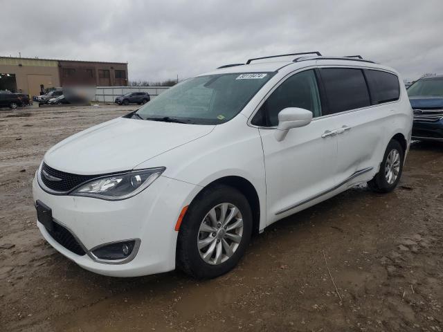CHRYSLER PACIFICA T 2019 with VIN 2C4RC1BG6KR704758 - Photo from auction