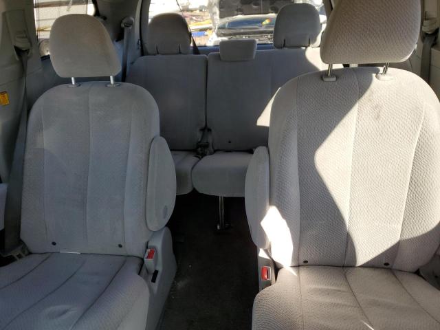 Photo 10 from auction – 2011 TOYOTA SIENNA LE with VIN 5TDJK3DC5BS001942