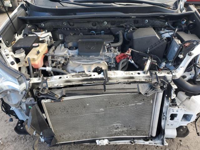 Photo 12 from auction – 2018 TOYOTA RAV4 ADVEN with VIN JTMRFREV5JD252853
