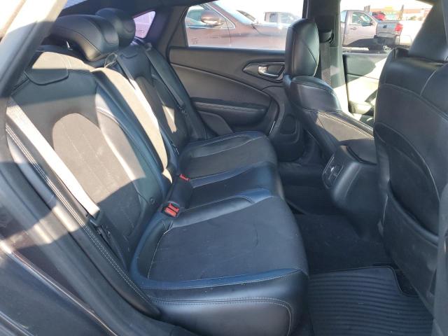 Photo 10 from auction – 2015 CHRYSLER 200 S with VIN 1C3CCCBGXFN581930
