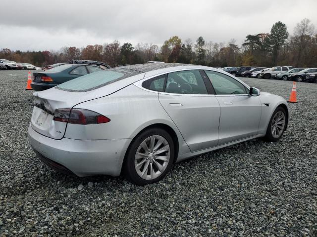Photo 3 from auction – 2018 TESLA MODEL S with VIN 5YJSA1E20JF267681