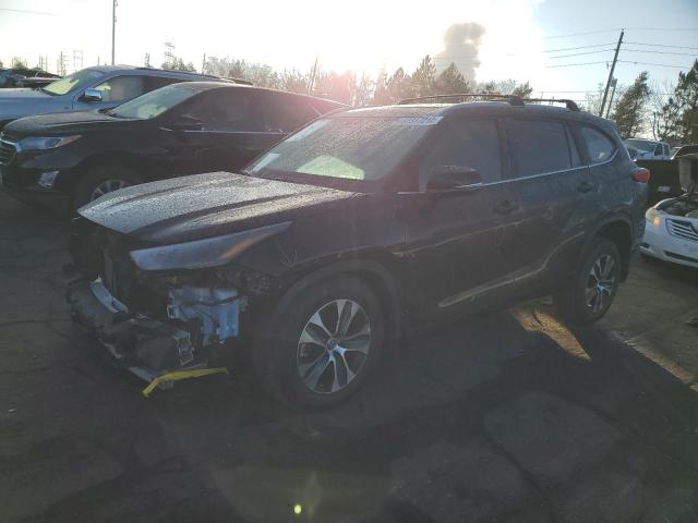TOYOTA HIGHLANDER 2023 z numerem VIN 5TDKDRBH5PS043499 - Zdjęcie z aukcji
