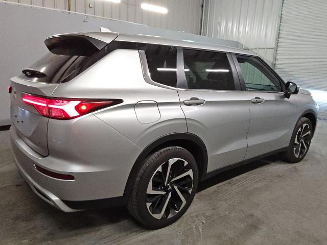 Photo 3 from auction – 2024 MITSUBISHI OUTLANDER with VIN JA4J3VA86RZ042902
