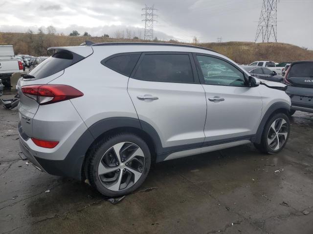 Photo 3 from auction – 2017 HYUNDAI TUCSON LIM with VIN KM8J3CA23HU452182