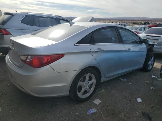 Photo 3 from auction – 2011 HYUNDAI SONATA GLS with VIN 5NPEB4AC0BH032114