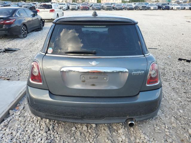 Photo 6 from auction – 2010 MINI COOPER with VIN WMWMF3C54ATZ23717