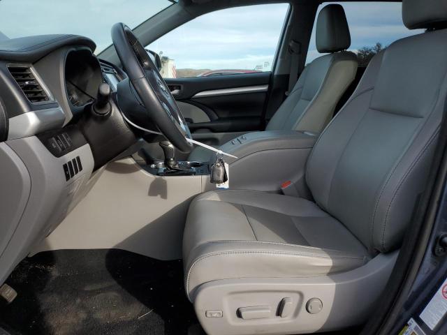 Photo 7 from auction – 2018 TOYOTA HIGHLANDER with VIN 5TDJZRFH7JS902767