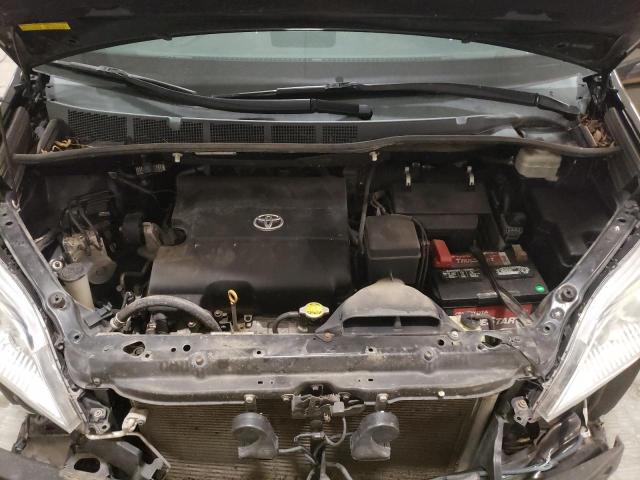 Photo 12 from auction – 2014 TOYOTA SIENNA XLE with VIN 5TDYK3DC8ES406728