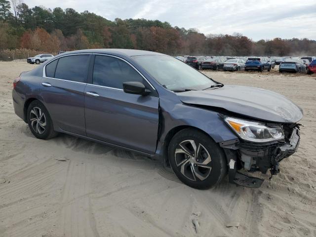 Photo 4 from auction – 2016 HONDA ACCORD with VIN 1HGCR2F37GA095517