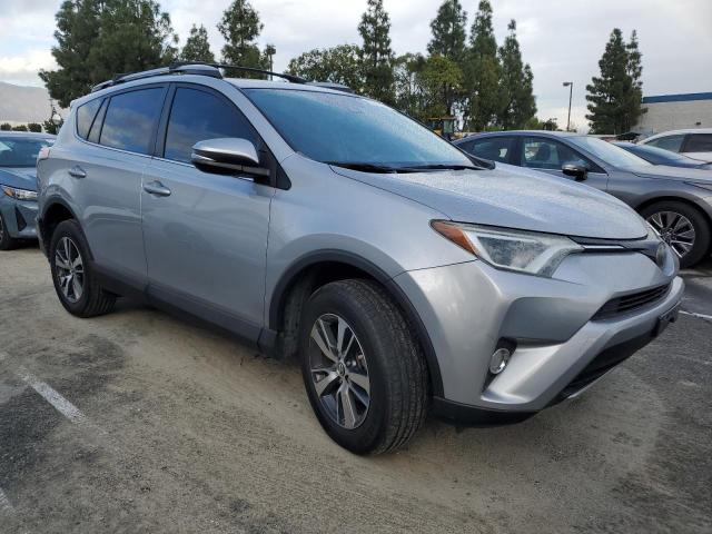 Photo 4 from auction – 2018 TOYOTA RAV4 ADVEN with VIN 2T3RFREV1JW823192