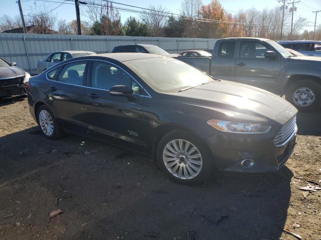 Photo 4 from auction – 2016 FORD FUSION SE with VIN 3FA6P0PU0GR252331