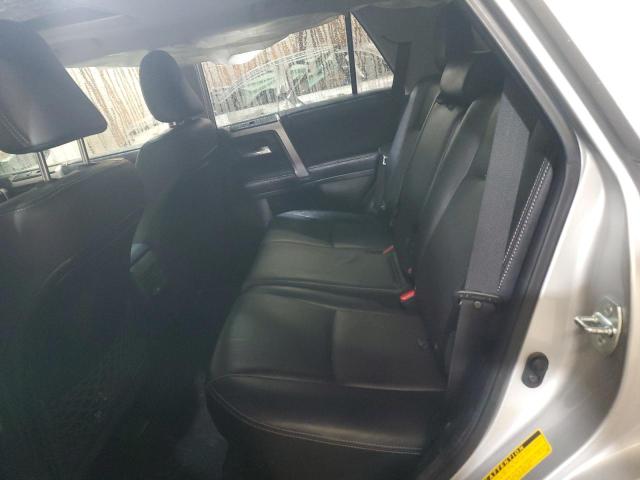 Photo 11 from auction – 2018 TOYOTA 4RUNNER with VIN JTEBU5JR1J5505956