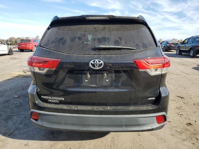 Photo 6 from auction – 2018 TOYOTA HIGHLANDER with VIN 5TDBZRFH5JS499358