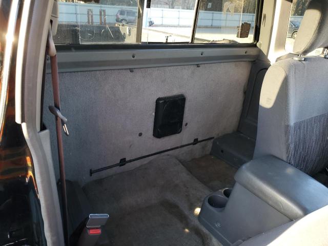 Photo 10 from auction – 2000 NISSAN FRONTIER K with VIN 1N6ED26T6YC325850